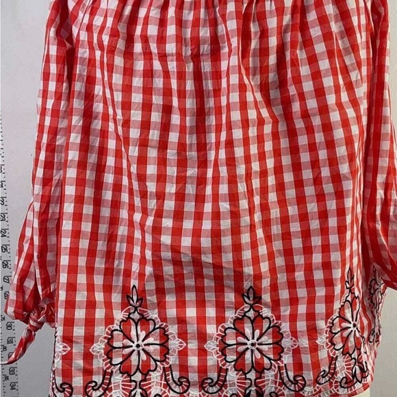 Crown & Ivy Red Checkered Blouse with Black Embroidery - Picture 2 of 7